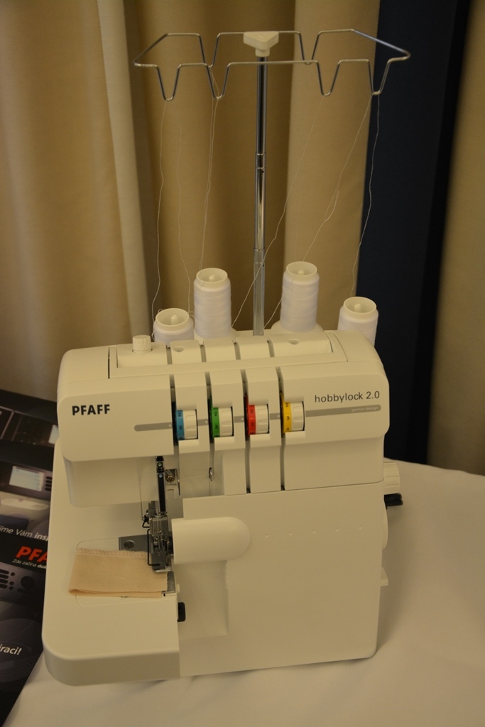 Overlock Pfaff Hobbylock 2.0 Overlock Pfaff Hobbylock 2.0