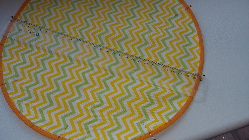 Fixem spojte body pomocí pravítka Fixem spojte body pomocí pravítka