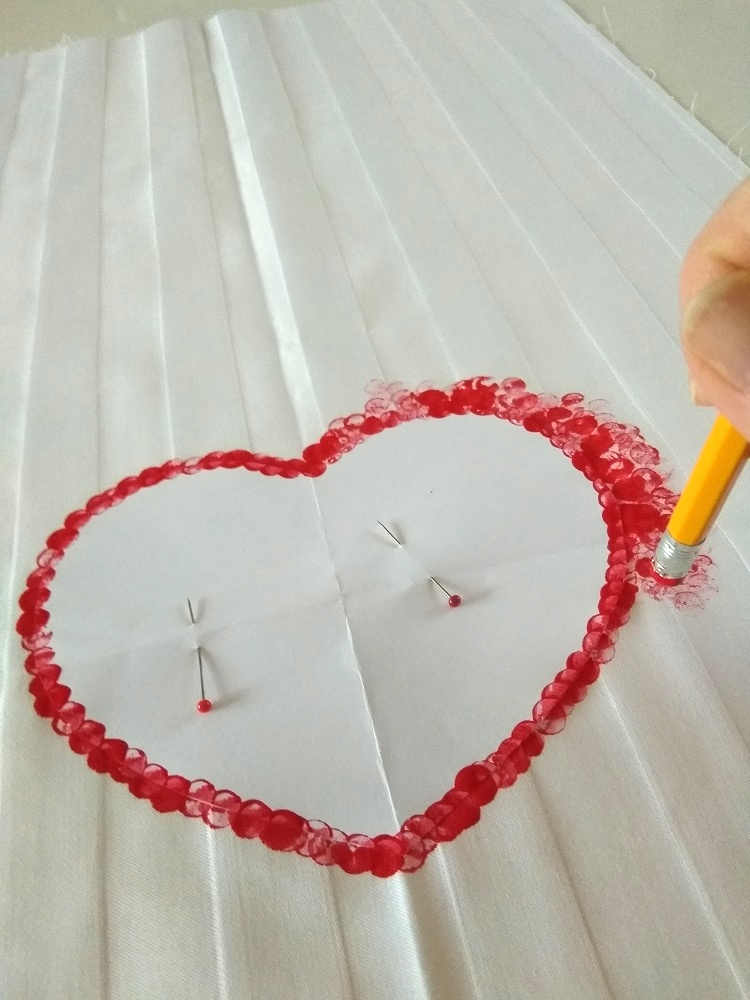 Ušijte si: Valentýnský polštářek s tiskem