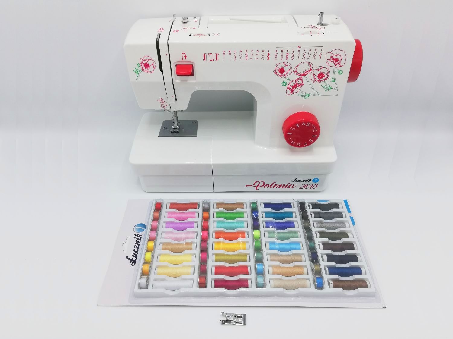 Šicí stroj Lucznik 2018 Polonia s dvěma dárky ZDARMA