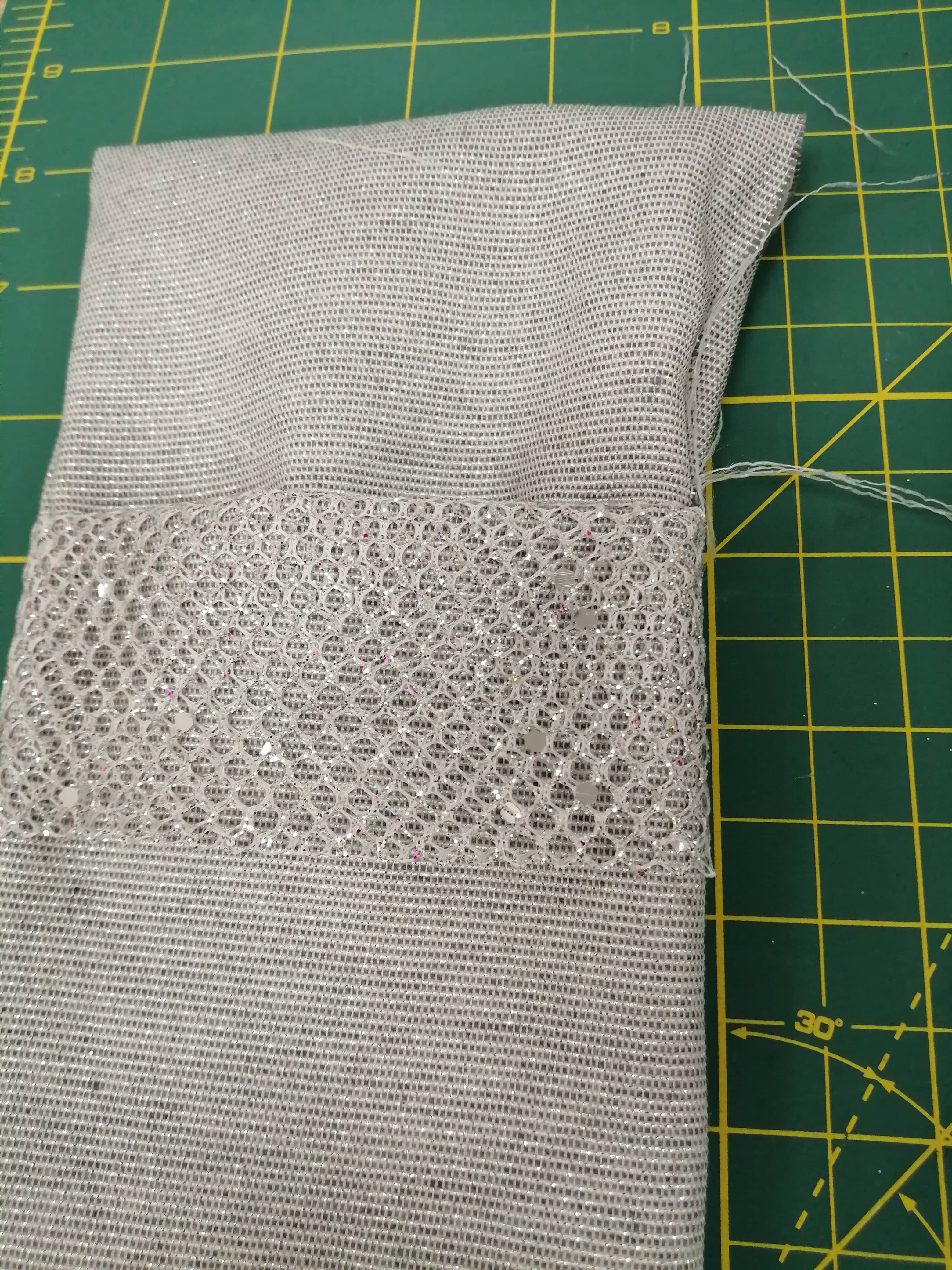 Ušijte si: Vánoční kapsičku na příbory