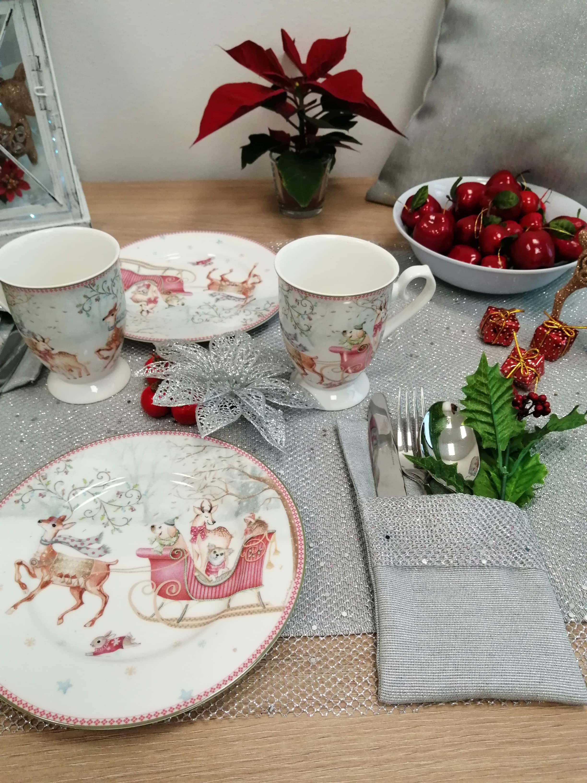 Ušijte si: Vánoční kapsičku na příbory