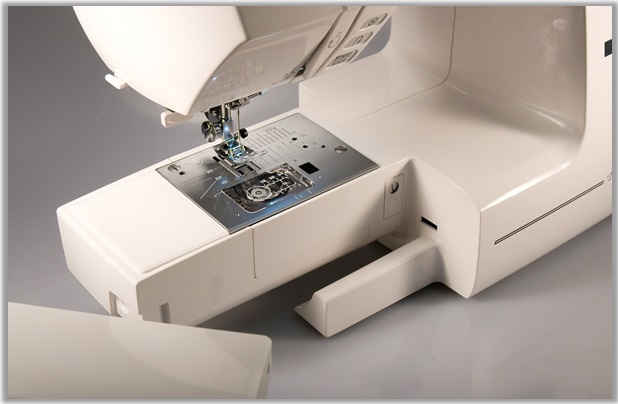 Voľné rameno šijacieho stroja Janome 607 TXL