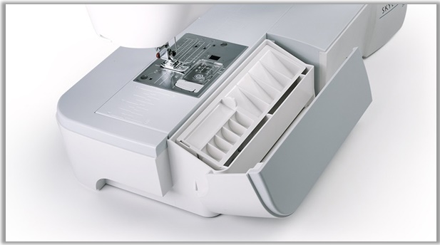 Šijací stroj Janome Skyline S3