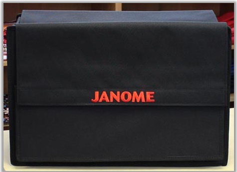 Šijací stroj Janome Skyline S3 ochranný kryt