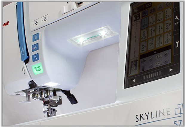 Šijací stroj Janome Skyline S7 osvetlenie pracovnej plochy 6x LED dióda