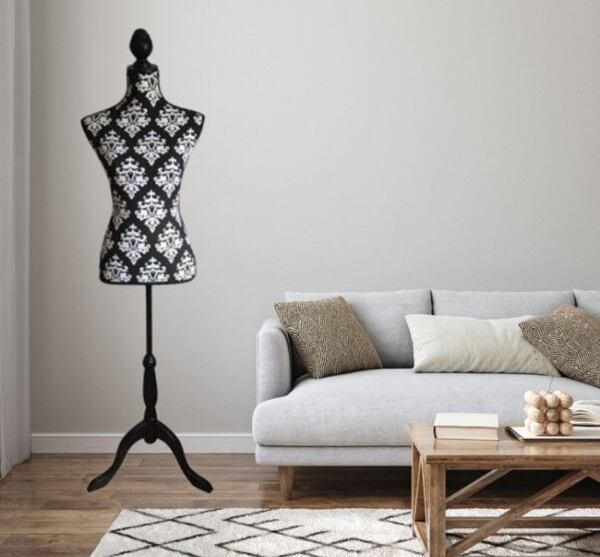 Dokonalá elegance - krejčovské panny Clarie