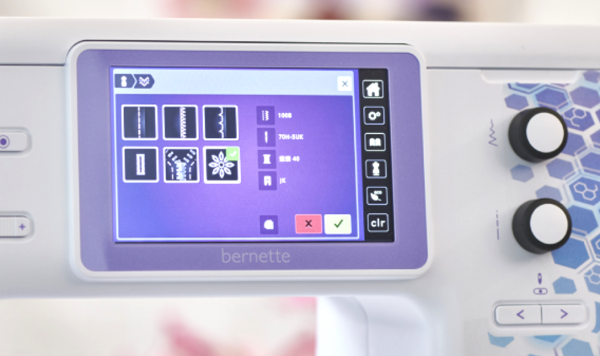 Sen kreativců - Bernette b79 YAYA HAN