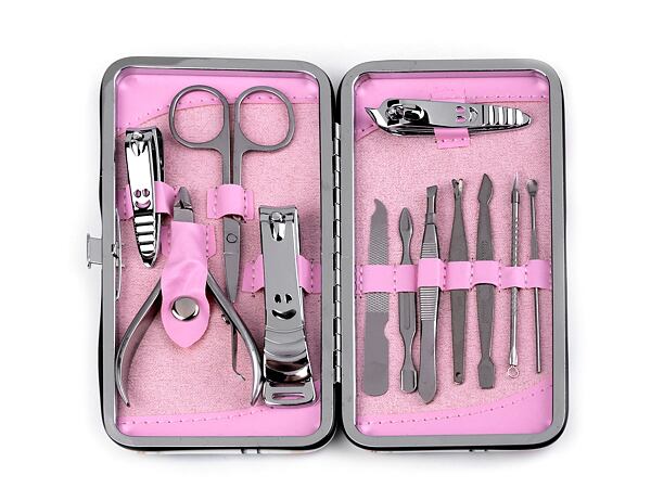 Manikúra v pouzdře