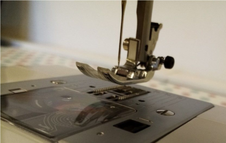 Nebojte se šití - 1. navlečení stroje