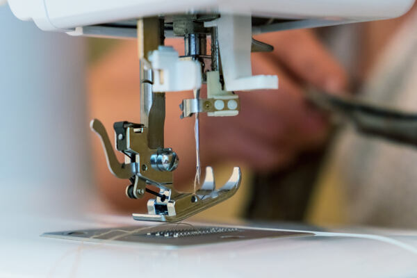 Jehla na šicím stroji