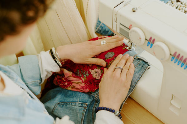 Šijte džínovinu - Veritas