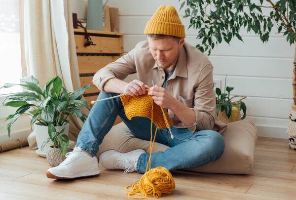 Pletení je i pro muže