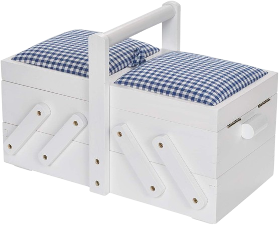 Dřevěný košík na šicí potřeby