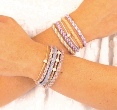 Sada na výrobu náramků z bavlnek