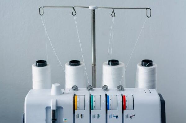 Overlock Lucznik 720 D-4