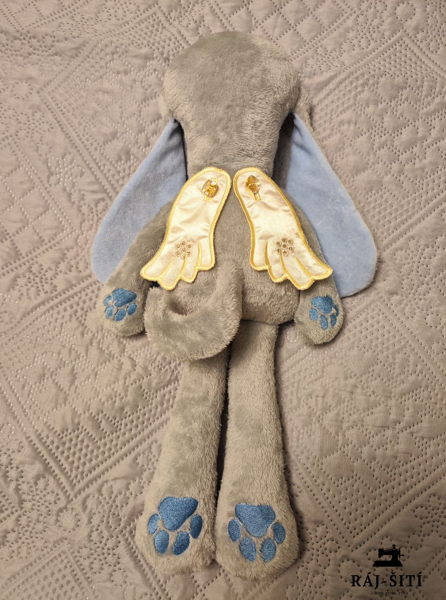 Vyšívaný plyšáček