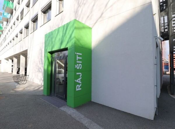 Prodejna Ráj šití