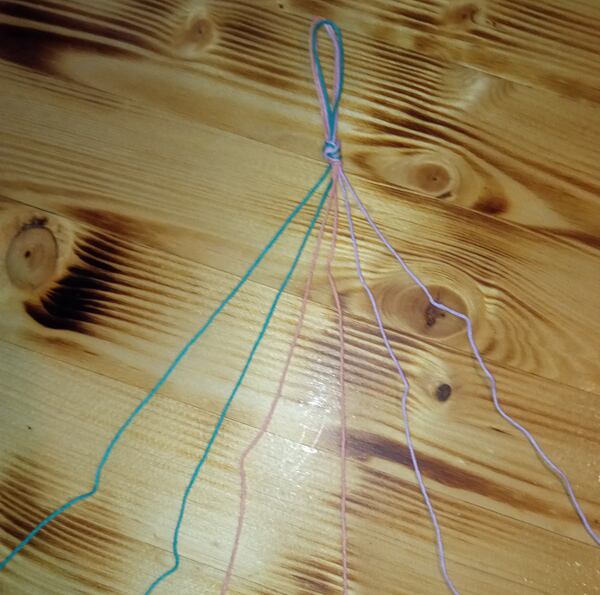 Postup pletení náramku: