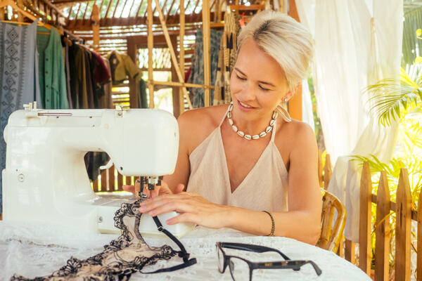 Kreativní švadlenka