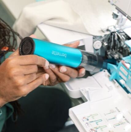 Mini vysávač Bernette