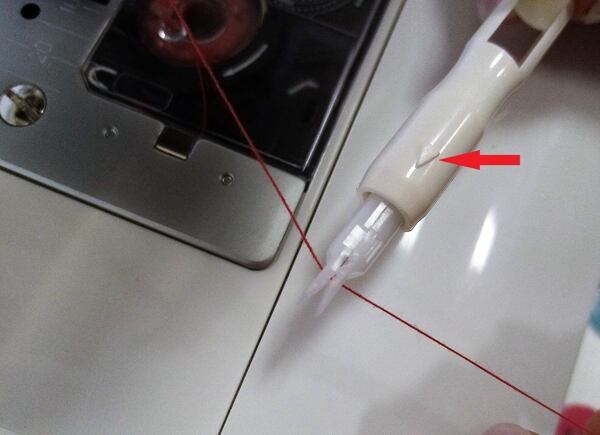 Nebojte se šití - 1. navlečení stroje