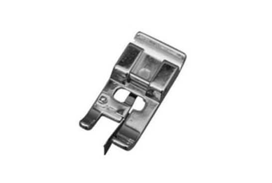 Pätka na šitie overlockového stehu… aká je pri šití dôležitá?