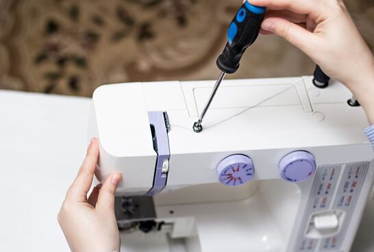 AKO SA STARAT O ŠIACI STROJ?