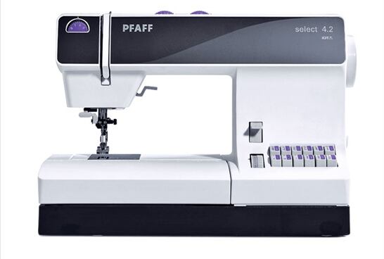 ŠIACIE STROJE PFAFF SELECT