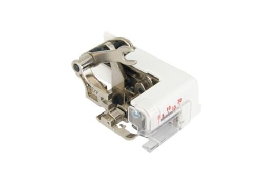 Návod na použitie - overlocková pätka s orezovým strojčekom Lucznik