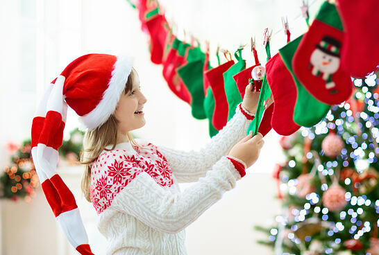 1. prosince: Mikulášská punčocha (návod + šablona)