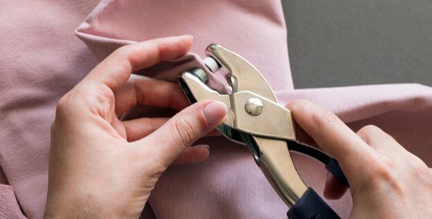 Nýtovací a děrovací kleště