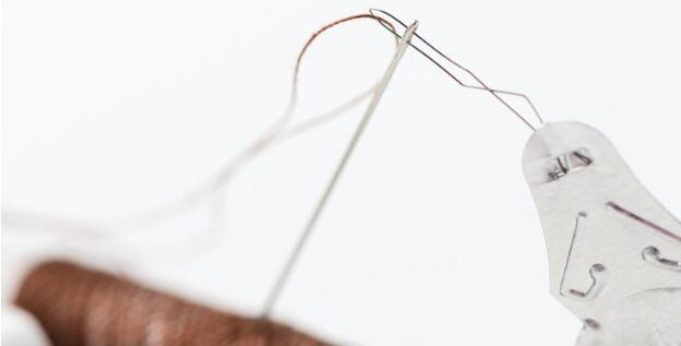 Navlékače nití a páráčky