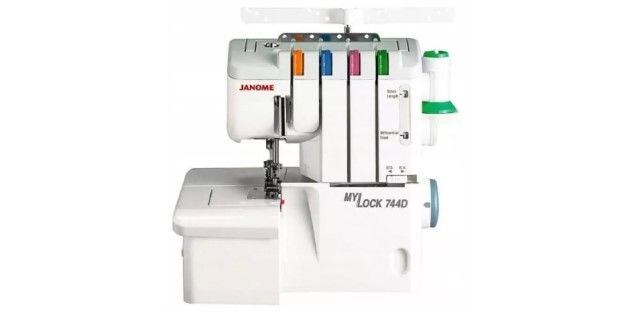 Overlocky Janome