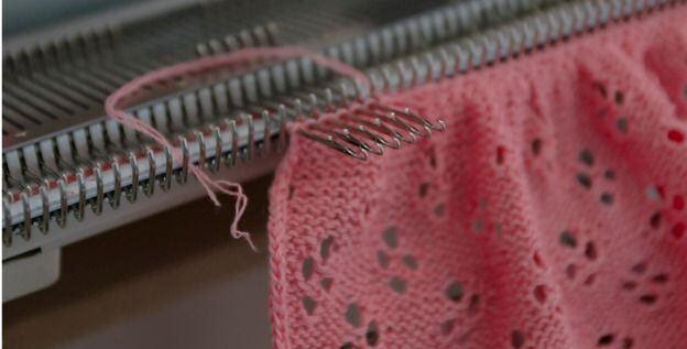 Příslušenství pro pletací stroje