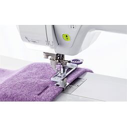 F083 Pätka na šitie gombíkovej dierky so stabilizačnou doštičkou pre stroje radu V - Brother