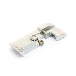 Pätka na všívanie lanka pre overlock Janome AT2000D