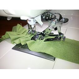 Riasiaci aparát (ruffler) - Juki rad G, F