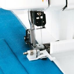 Overlock - pätka "slepý steh" - Brother