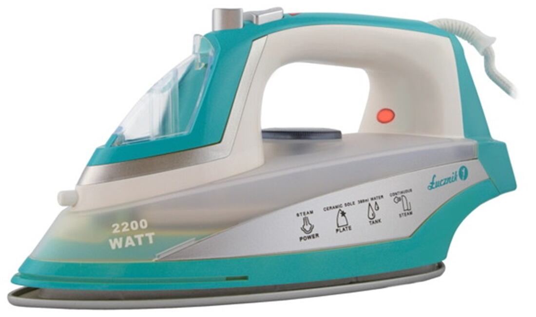 Žehlička s generátorom pary