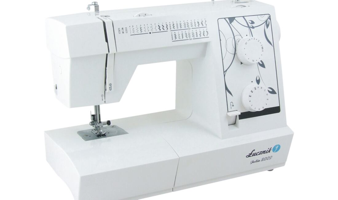 Akcia - Šijací stroj Lucznik 2009 Julia v zľave