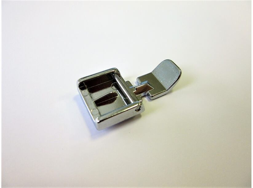 Pätka zipsová - nové šijacie stroje Veritas