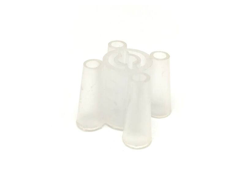 Vymedzovač nití pre overlocky Lucznik