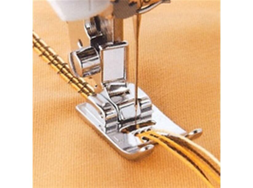 F 019 N Pätka na šnúrky (5 otvorov) - Brother