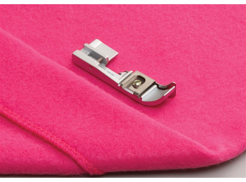 Pätka pre slepý steh - overlocky Baby Lock