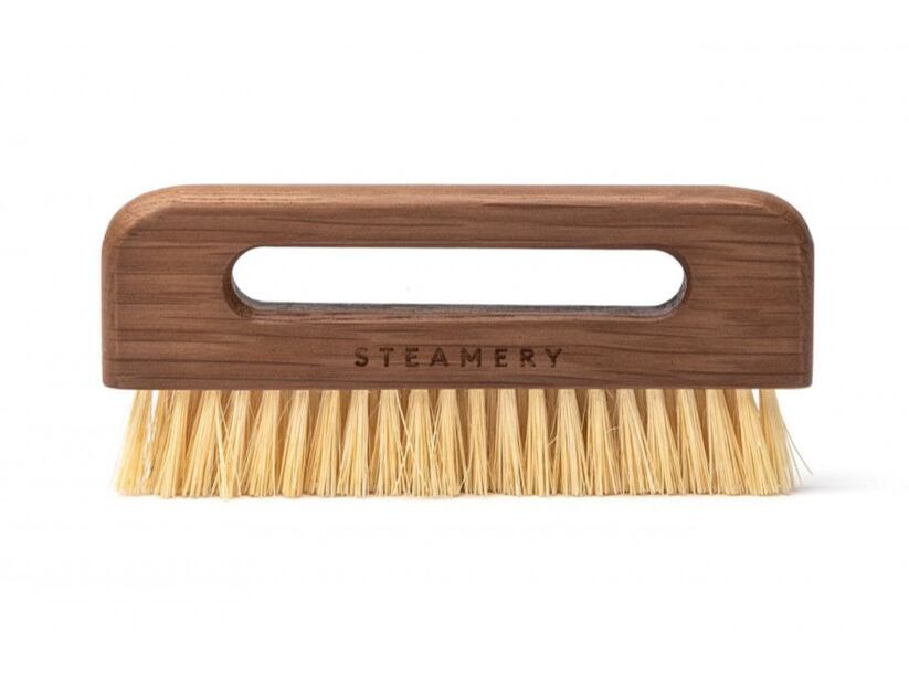 Prírodná vrecková kefa na odevy STEAMERY