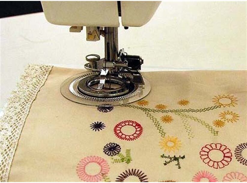 Pätka pre kruhové výšivky - Toyota RS 2000