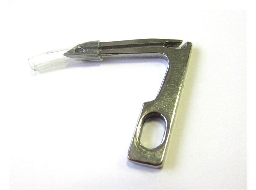 Chapač pre coverlock Lucznik 820 D-3D