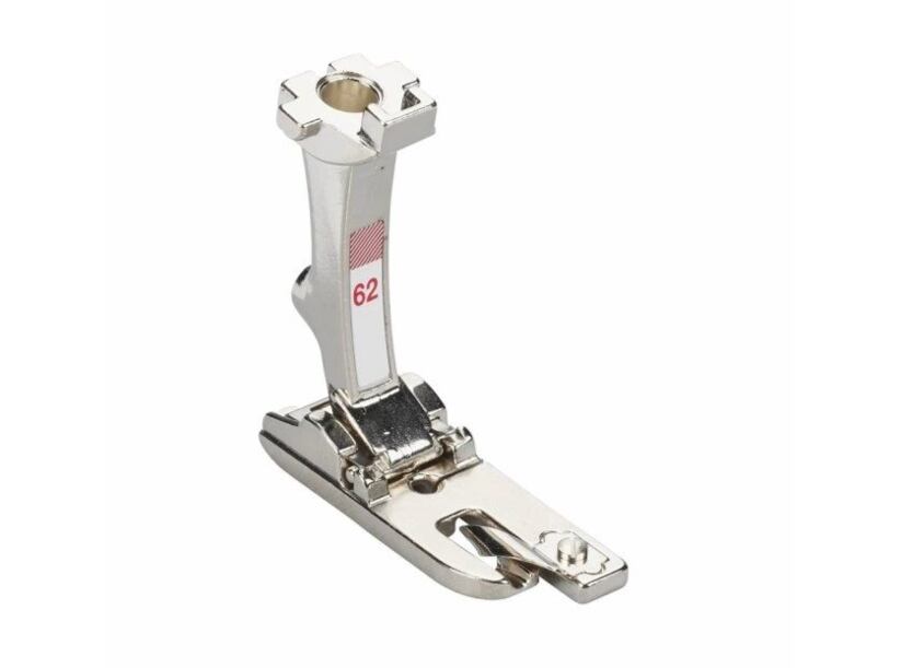 Pätka na lemovanie rovným stehom (2mm) č. 62 - Bernina