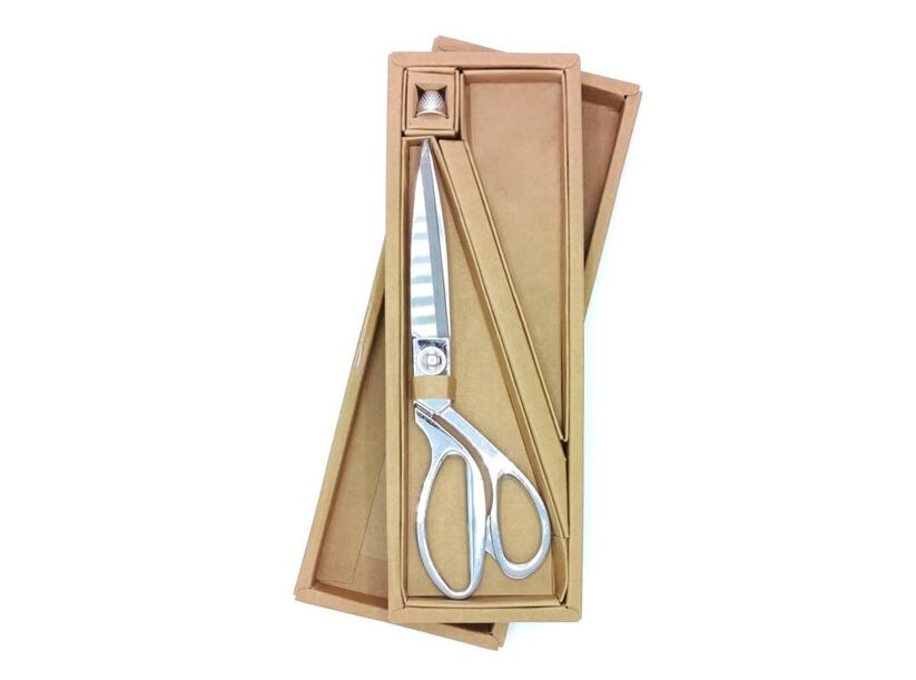 Nůžky s náprstkem - 2. jakost